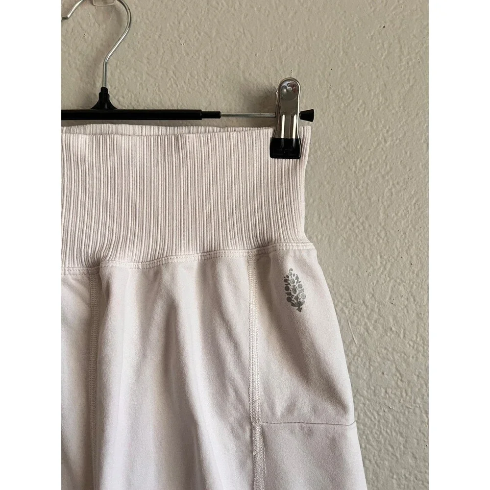 Free People FP MOVEMENT Biker Shorts in White Size M/L